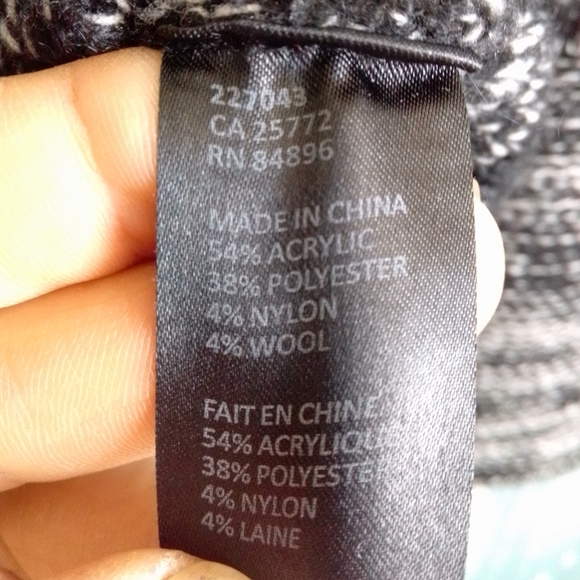 Dex zip up sacket with beaded shoulder detail black & gray Large - Picture 8 of 8